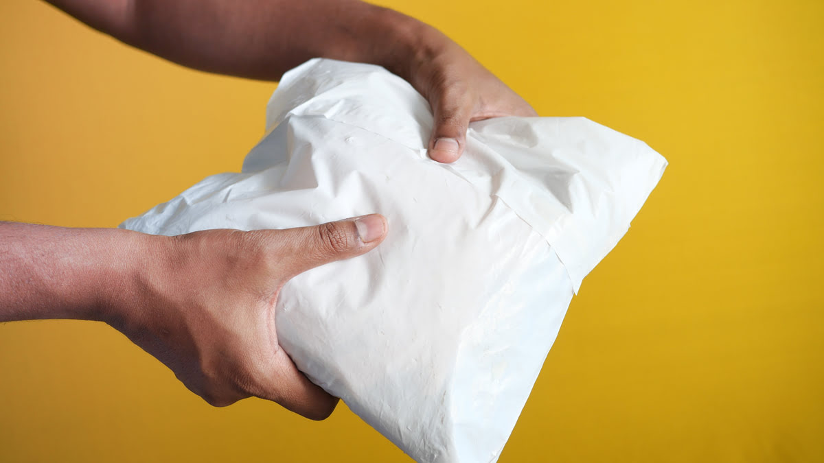 Jak zapakować paczkę do wysłania?